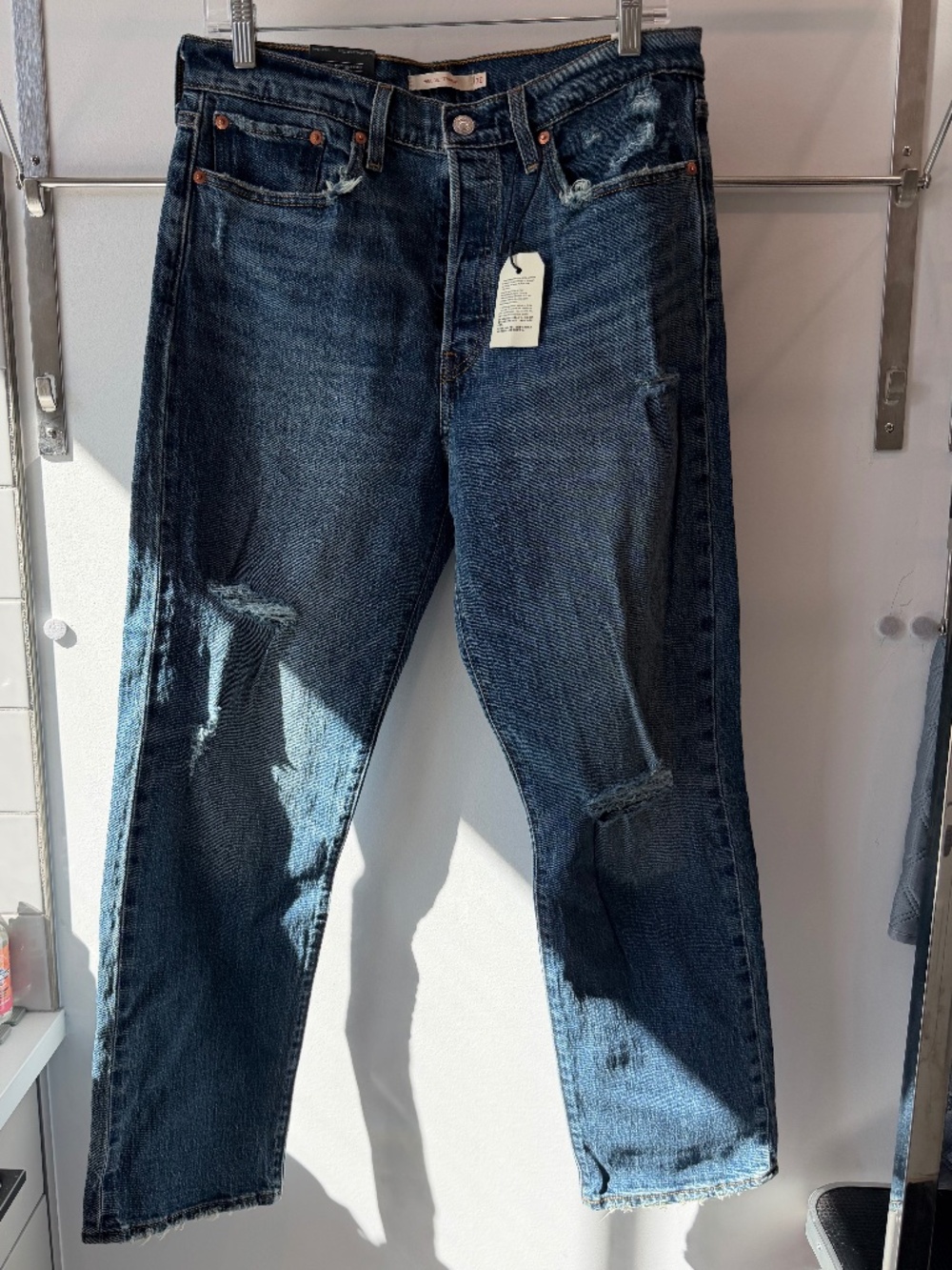 Levi's Wedgie Straight Distressed Women's 30 x 28 NWT